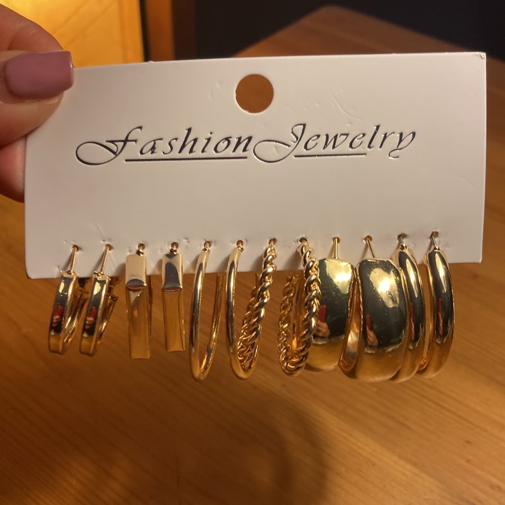 Fashion Jewelry Faux Gold Hoop Pierced Earrings NWT
